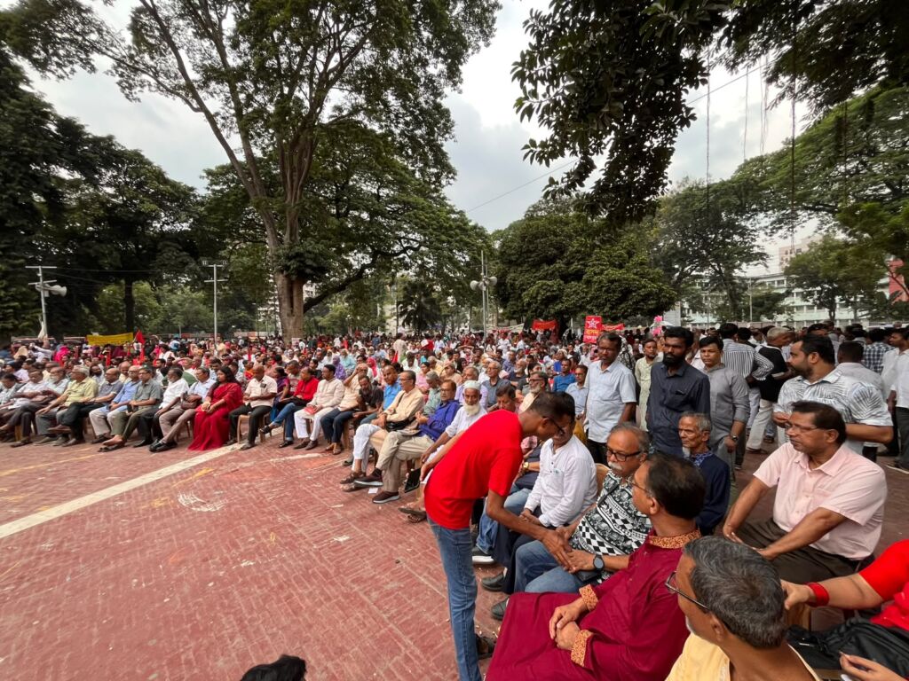 কেন্দ্রীয় শহীদ মিনারে সাম্রাজ্যবাদ ও যুদ্ধবিরোধী জোটের সমাবেশ